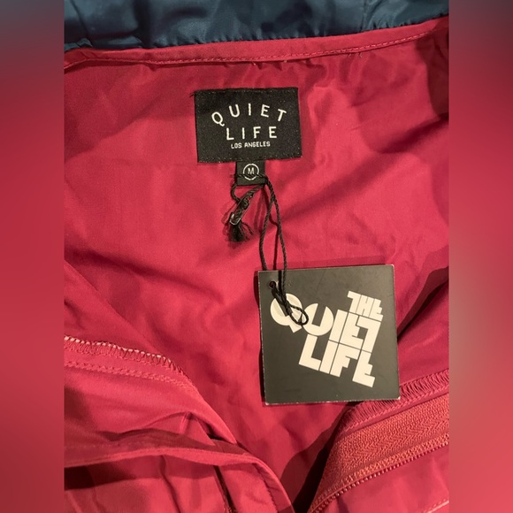 NWT The Quiet Life Men’s Hoodie, size medium, teal/burgundy color block, 1/2 zip - Picture 4 of 8